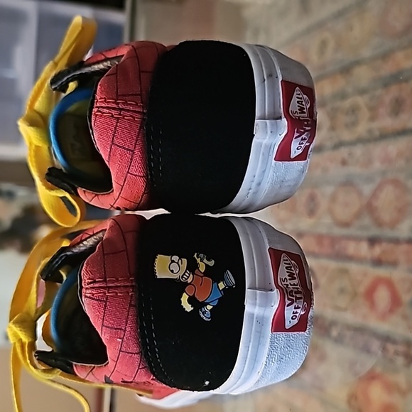 Vans limited edition old skool (The Simpsons) El Barto size 1 - Picture 4 of 12